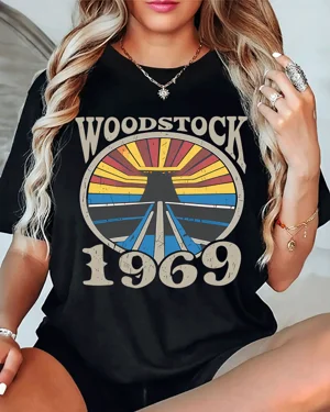 Woodstock 1969 Retro Sunset...