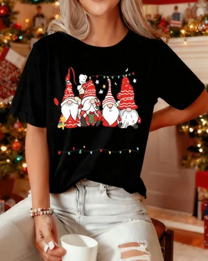 Christmas Gnomes with Gifts...